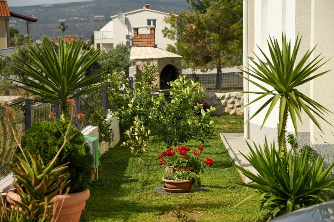 Holiday Home Mb Ražanj Zewnętrze zdjęcie