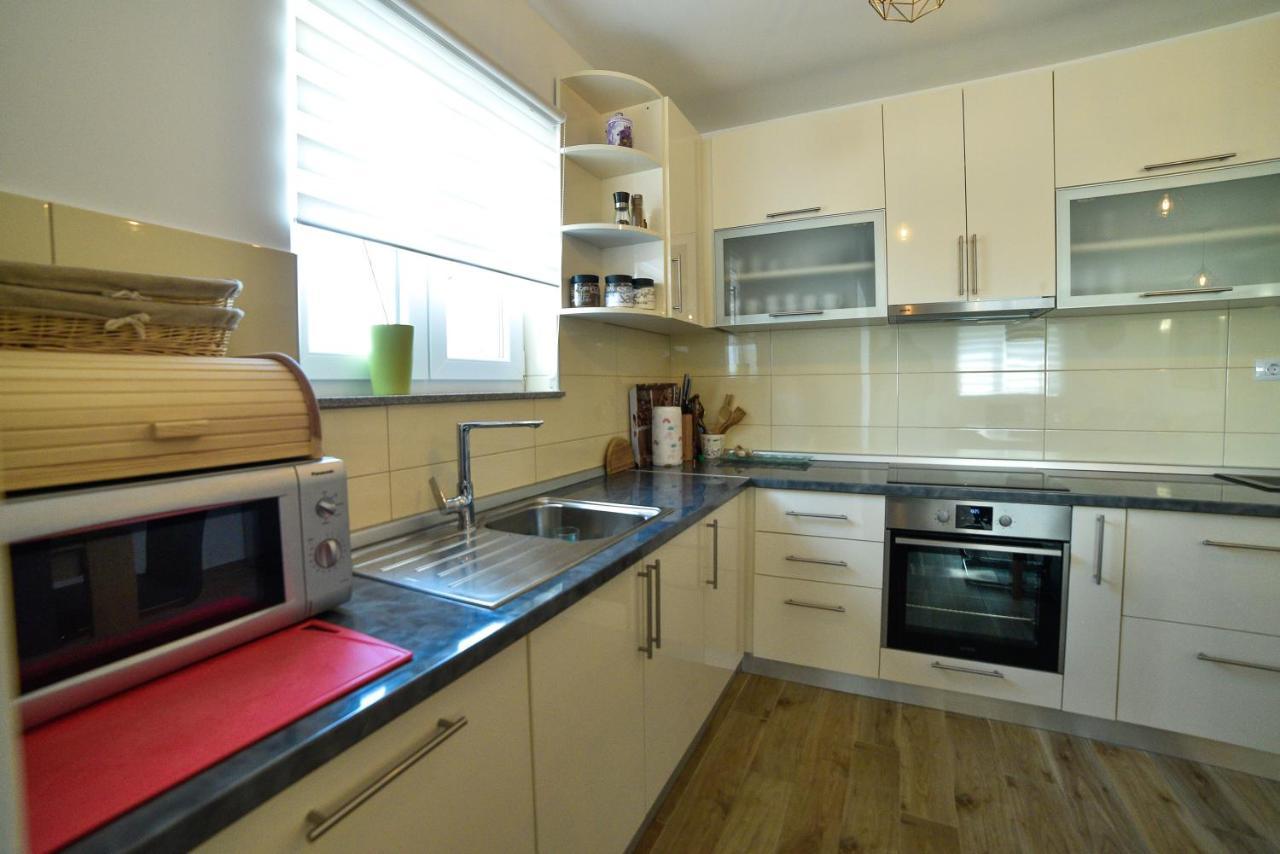 Holiday Home Mb Ražanj Zewnętrze zdjęcie