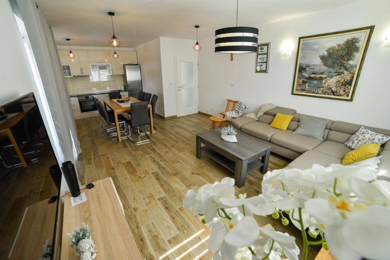 Holiday Home Mb Ražanj Zewnętrze zdjęcie
