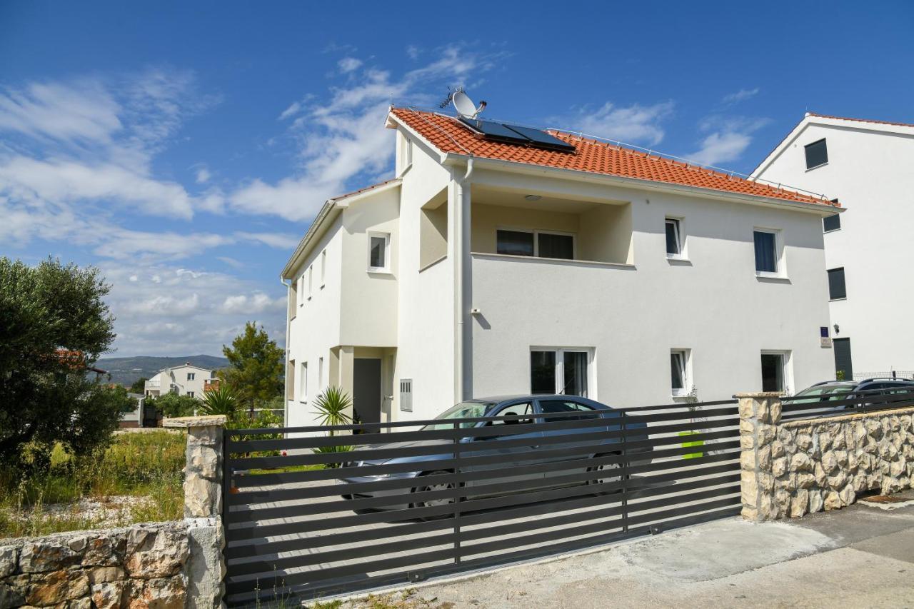 Holiday Home Mb Ražanj Zewnętrze zdjęcie