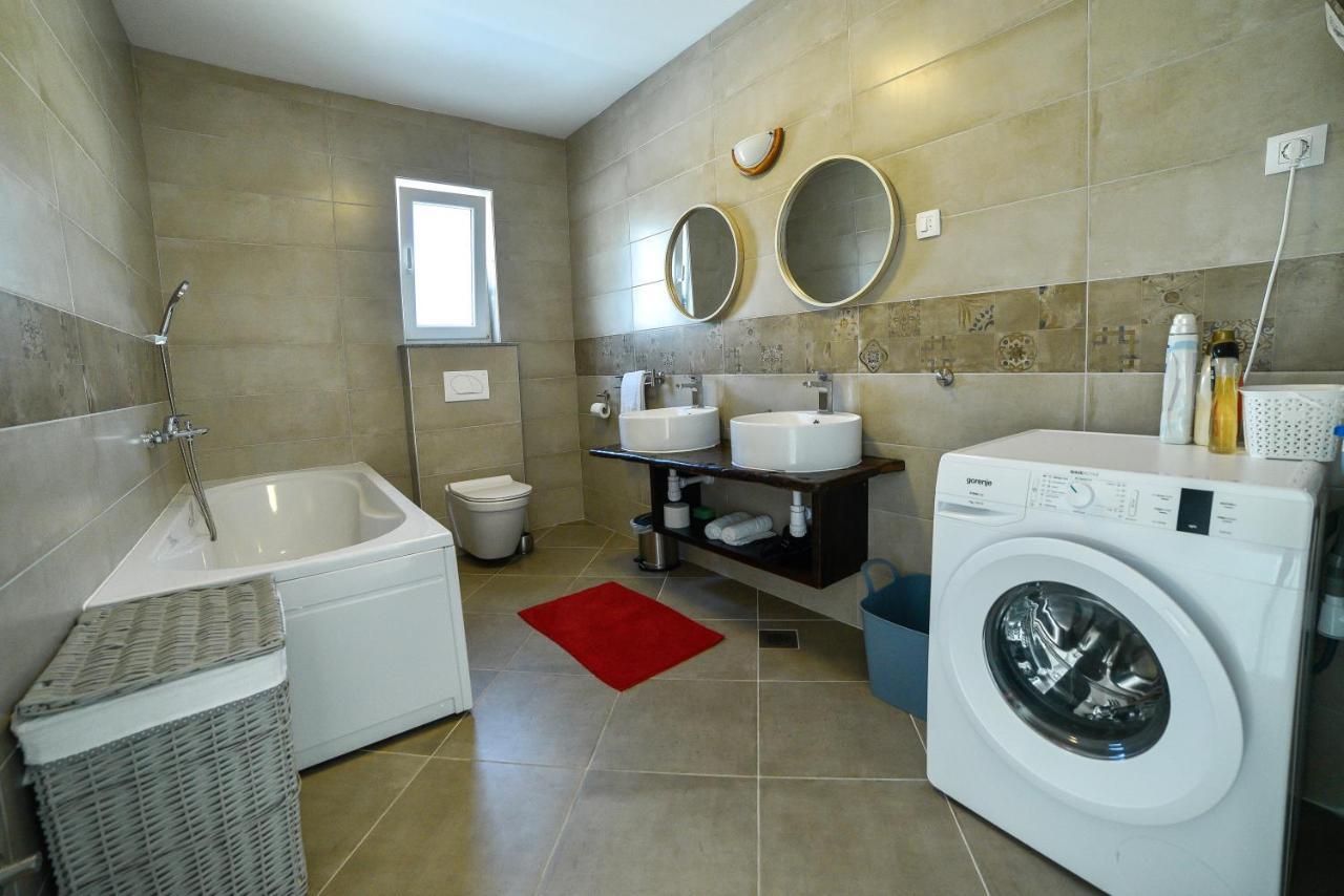 Holiday Home Mb Ražanj Zewnętrze zdjęcie